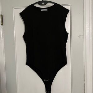 Sleeveless Bodysuit with shoulder pads